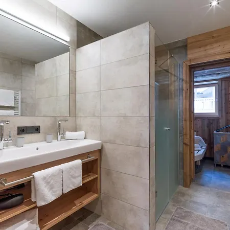 Isskogel Apartament