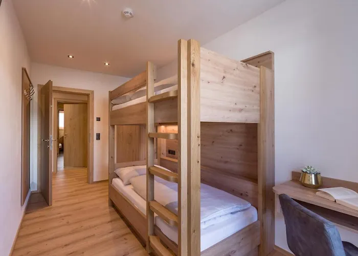 Isskogel Apartment *