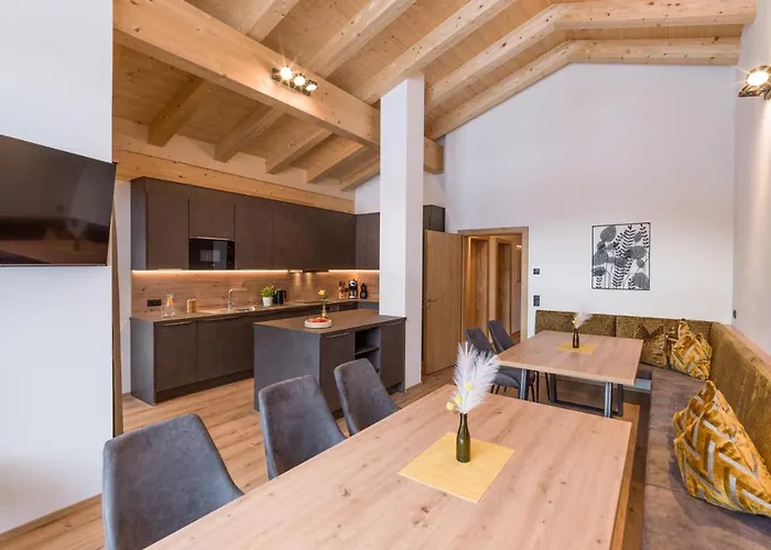 Isskogel Apartment *