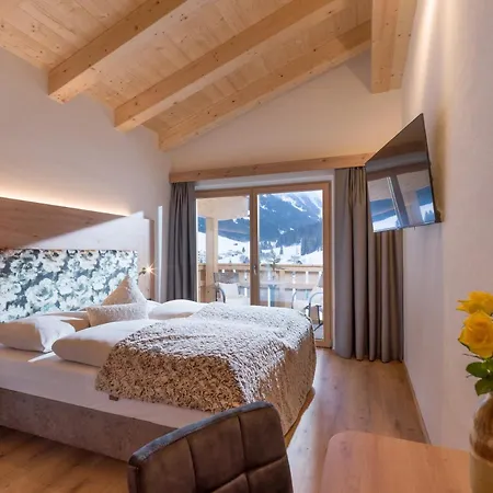 Isskogel Apartament *