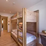 Isskogel Apartament *