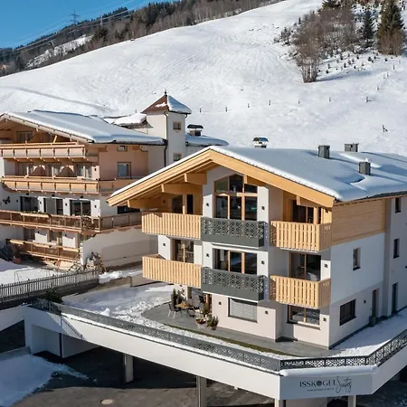 Isskogel Apartament *
